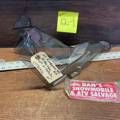 Deflector Aire Lado Izquierdo # 517307972 Ski-doo 2025 Renegade 900 ACE Moto de Nieve Foto 1 de 4