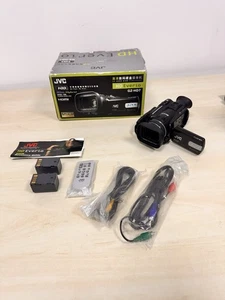 JVC HD Everio GZ-HD7 Camera - Picture 1 of 12