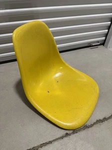 Mid Century Shell Fiberglass Chair Eames Herman Miller Bright Yellow - Picture 1 of 6