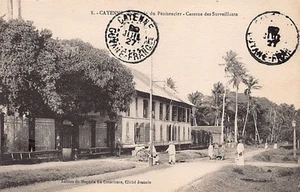 Guyane - CAYENNE - L'entrée du Pénitencier - Caserne des surveillants - Ed. Clic - Picture 1 of 2