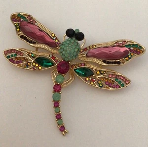 Dragonfly Brooch Gold Tone Multi Color Faceted Rhinestones Insect/Bug Jewelry - Picture 1 of 8