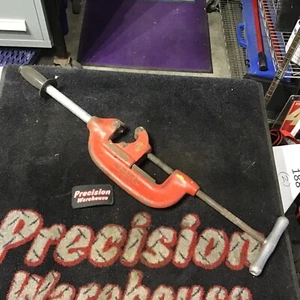RIDGID NO 4-S Pipe Cutter  2"-4" Capacity Heavy Duty USA  4-S Removable Handle - Picture 1 of 5
