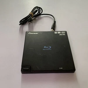 Pioneer Portable 3D Bluray Writer Burner External Drive USB Powered BDR-XD05T - Picture 1 of 10