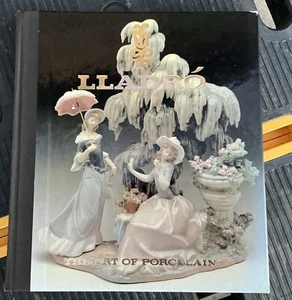 Vintage 1987 Lladro Art of Porcelain Figurines Collectible Large Hardback Book - Picture 1 of 12