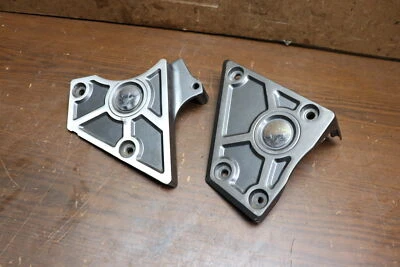 1997 - 2004 铃木掠夺者 800 Vz800 摇臂保护套套装框架盖  — 第 1/4 张图片