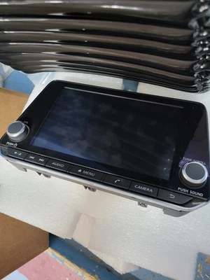 GENUINE NISSAN JUKE f16 2019 on SAT NAV RADIO MEDIA DISPLAY UNIT 2591A 6PM0C - Image 1 of 3