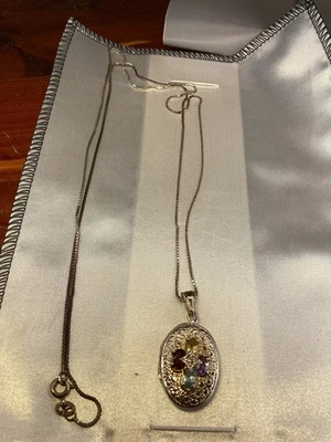 女士纯银和宝石吊坠。 30英寸链式链条。 — 第 1/4 张图片