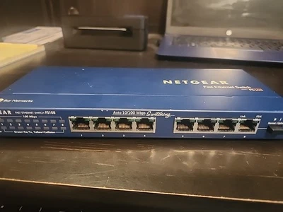 NETGEAR  ProSafe (FS108) 8-Ports External Switch - Image 1 of 4