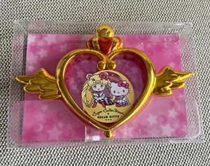 Super Sailor Moon Hello Kitty Heart Shape Mirror Bandai Sanrio NIB - Picture 1 of 3