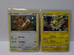 Blister de estilos de batalla Jolteon SWSH094 y Eevee SWSH095 | Holo Black Star promoción - Imagen 1 de 6