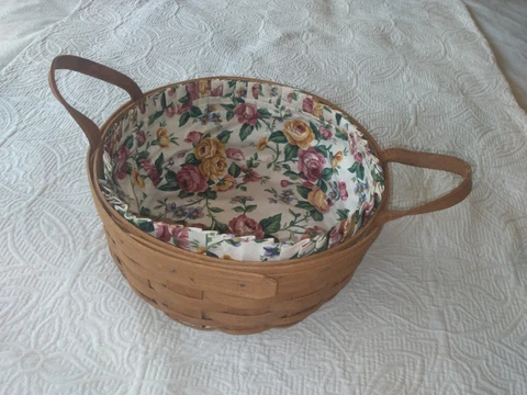 1992 Longaberger 10” Round Basket W Cloth Liner  And Leather Handles Free Ship Cover