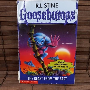 Goosebumps #43 The Beast From The East First Print R.L. Stine - Picture 1 of 9