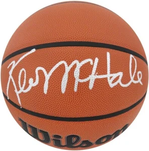 KEVIN McHALE HANDSIGNIERT SIGNED WILSON I/O BASKETBALL CELTICS SS COA - Bild 1 von 1