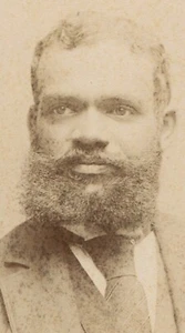 HANDSOME AFRICAN AMERICAN MAN W/FUZZY BEARD. CABINET CARD. PHILADELPHIA, PA. - Picture 1 of 2