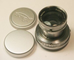 Leica Summar (1936) 5cm 1:2 Leica screw mount lens. Feet Scale Please Read
