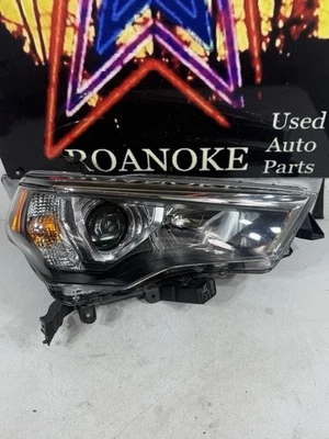 2021 - 23 丰田 4RUNNER 右握头灯组件 原始设备制造商(乘客侧)状况完好 — 第 1/4 张图片