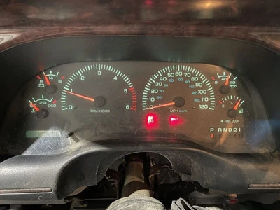 Speedometer Cluster With Tachometer MPH Fits 98 DODGE 1500 PICKUP 1105702 Foto 1 de 4