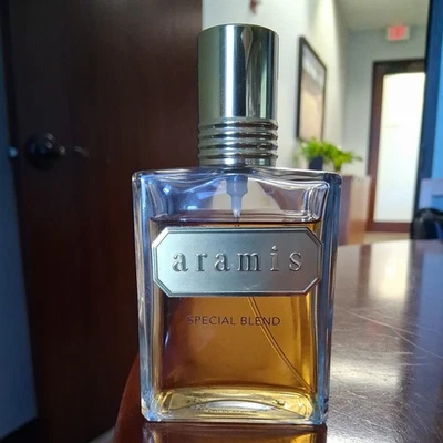 Aramis Special Blend Eau De Parfum 3,7 OZ descontinuado, sin caja - 85% Foto 1 de 2