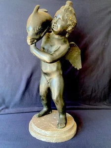 Bronzeskulptur - Geflügelte Putto mit Delfin auf Marmorsockel - Neapel 20. Jh. - Bild 1 von 13