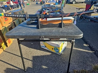  Japanese  Samurai Katana Sharp Sword Comes With  Stand  26 Inch Blade. 38''long - Image 1 of 4