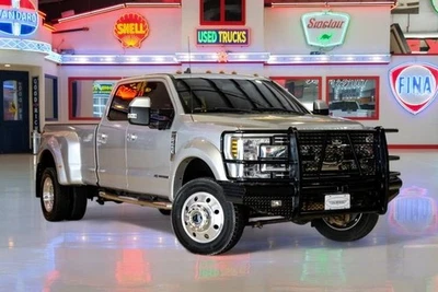 2019 Ford F-450 Super Duty Lariat - Image 1 of 4