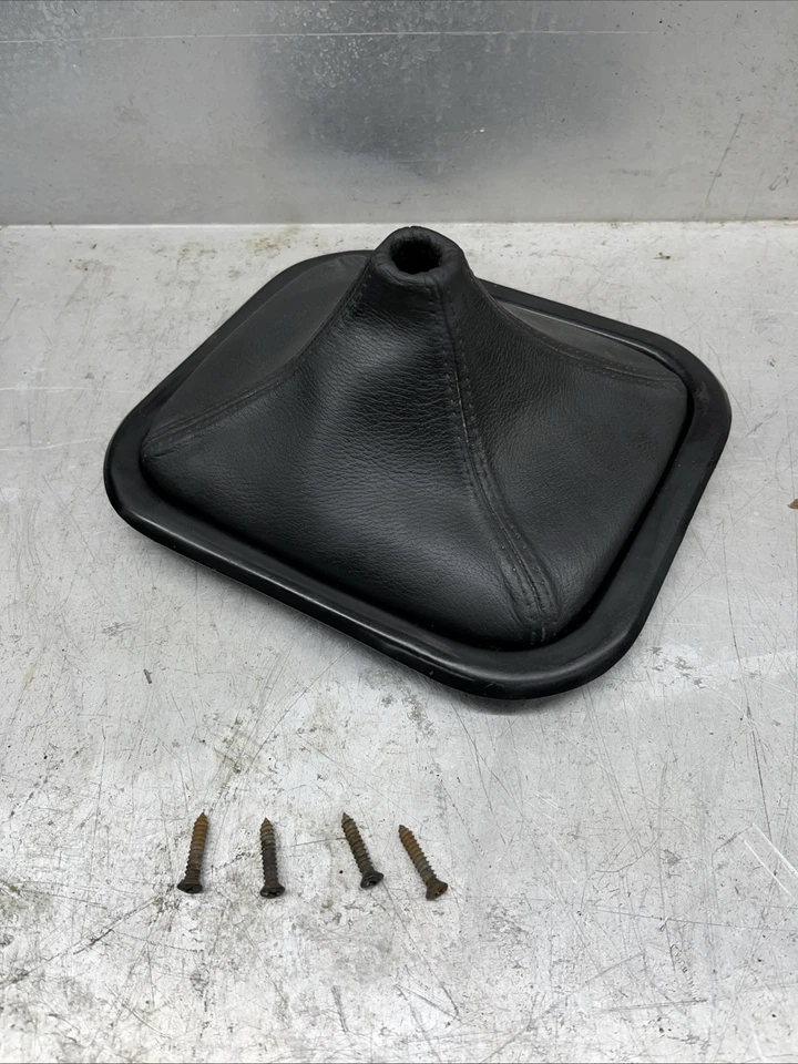 1973-87 Chevy GMC truck SM465 4 speed TRANSMISSION SHIFTER BOOT and metal ring - Image 1 of 4
