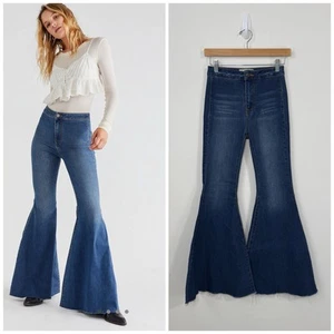 Free People Just Float On Flare Jeans Size 24 Blue Bell Bottom Dark Wash Stretch - Picture 1 of 13