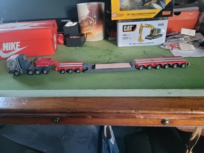 Scheuerle Nooteboom Module Trailer Conrad 40125/01 Scale 1:50 - Image 1 of 4