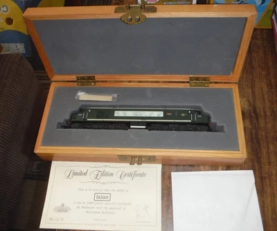 OO Gauge Bachmann 31-080 Class 46 D172 IXION BR Green Loco Wooden Box Limited Ed - Image 1 of 4