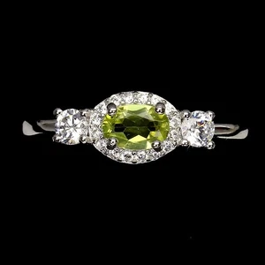 925 Sterling Silver Ring Oval Peridot Simulated Cz Gemstone Jewelry Size 9.5 - Picture 1 of 10