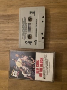 NEW KIDS ON THE BLOCK SELF TITLED DEBUT CASSETTE 1986 VINTAGE 80S POP - Picture 1 of 3