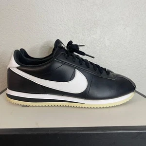 Nike Cortez Basic 819719-012 Black White Leather Sneaker Shoes Men's Size 11 US - Picture 1 of 11