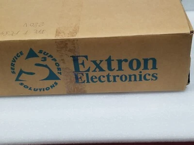 Número de pieza de control de alimentación de puerto Extron IPL T PCS4i 60-544-09 Foto 1 de 4