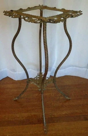 Victorian Ornate Dragon Brass Bronze PLANT Fern Stand Pedestal Table - READ Cover