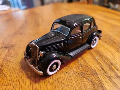 Rextoys Diecast 1:43 - Ford V8 1935 - Negro - Hecho en Francia SIN CAJA Foto 1 de 4
