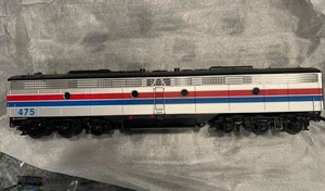 MTH Premier O-Scale 29-20352-3 Non-Powered E8-B Unit AMTRAK #373 3 Rail - Picture 1 of 16