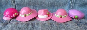 Lot Of 3 REPLACEMENT HATS Hasbro Strawberry Shortcake Figure Playset SML11 - Picture 1 of 3