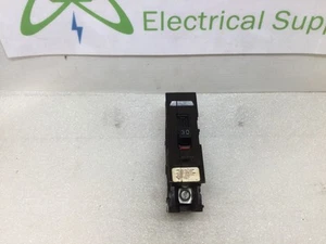 Disyuntor tipo A Wadsworth A130 monopolo 30A 120/240 VCA - Imagen 1 de 14
