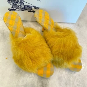 BURBERRY MINNIE GENUINE SHEARLING SLIDE SANDALS, MUSTARD MANILLA, EURO 35.5 - Picture 1 of 14