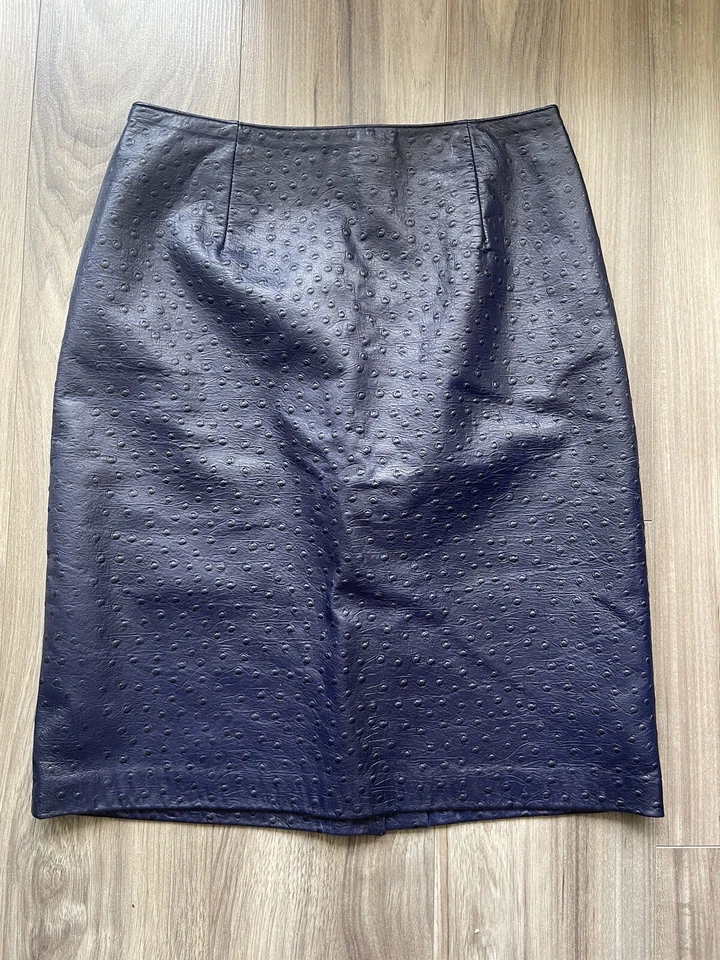 FALDA DANIER JEUNINE CUERO MORADO MINI FORRO TALLA 4 Foto 1 de 4