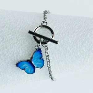 Schmetterling Anhänger Armband Himmelblau Damen Knebelverschluss Charm Statement Schmuck - Bild 1 von 3