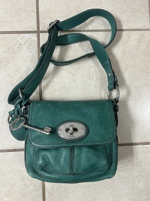 Fossil Maddox Green Leather Crossbody Bag With Key Lock Closure - Image 1 of 4