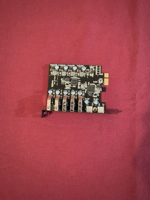 USB 7-Port (5x USB-A + 2x USB-C) PCIe Adapter Card (ULS-UP7200) - Image 1 of 4