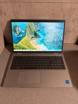 Dell latitude 5530 Core i7-1265U 32GB RAM 512GB 11 Pro Nvidia MX550 - Image 1 of 4