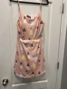 NUEVO - Vestido Activo Disney Her Universe (Princesa) M - Imagen 1 de 2