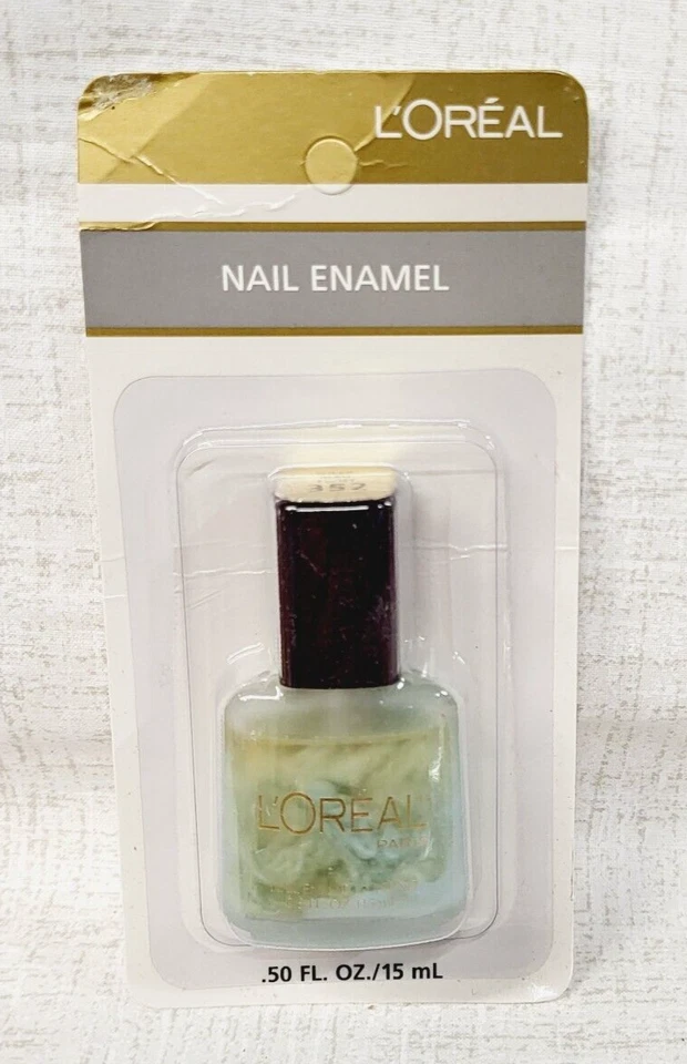L'oreal Nail Enamel Polish Lacquer ~ 352 SHEER BLEU TWIST ~ 0.50 fl oz / 15 ml - Image 1 of 1