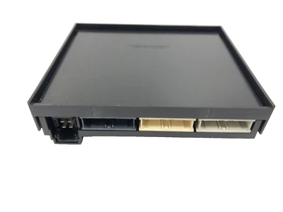 Genuine Land Rover/Range Rover 2.0L AJ21D4 Diesel Mid Heater Control LR126761 - Image 1 of 4