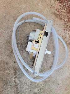 WHIRLPOOL REFRIGERATOR THERMOSTAT CONTROL 2161282 - Picture 1 of 1