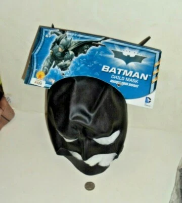 Batman Child Mask The Dark Knight Trilogy DC Comics Rubies Halloween costume NWT - Image 1 of 4