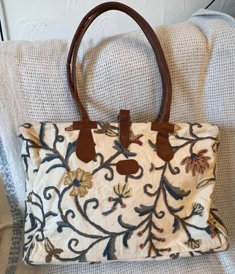 ♲Super *PAST TIMES* Large Vintage Crewel Embroidered Gladstone Weekend Tote Bag - Image 1 of 4